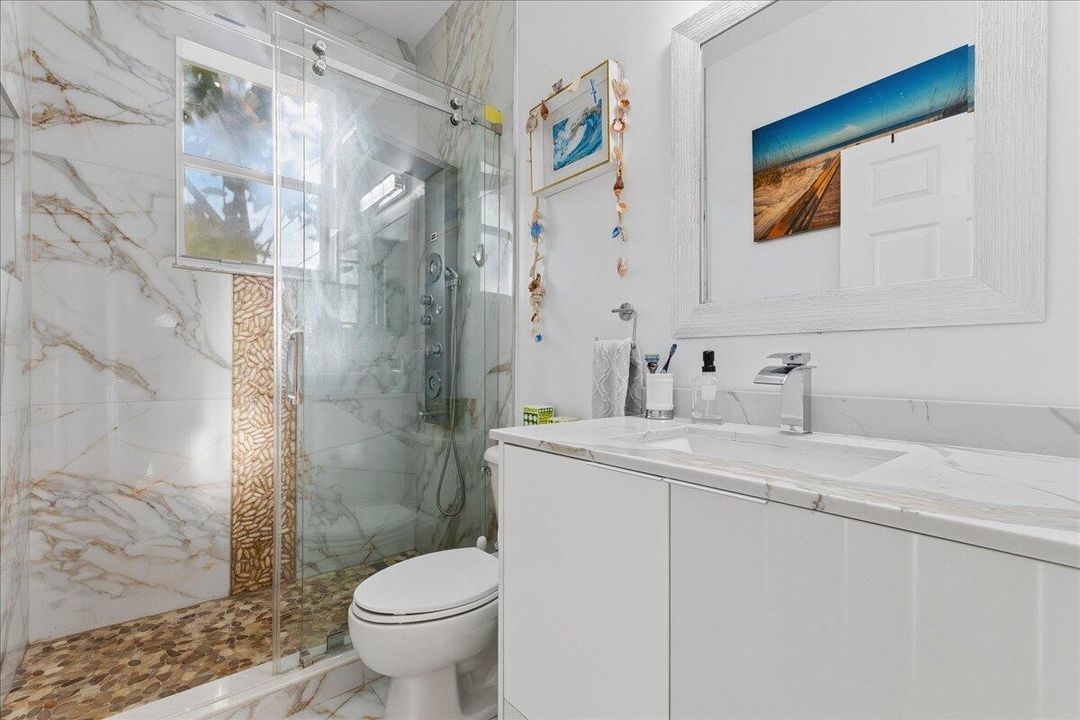 待售: $549,900 (3 贝兹, 2 浴室, 2023 平方英尺)