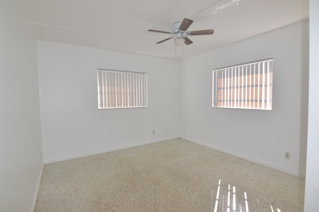 出租: $3,100 (3 贝兹, 2 浴室, 1193 平方英尺)