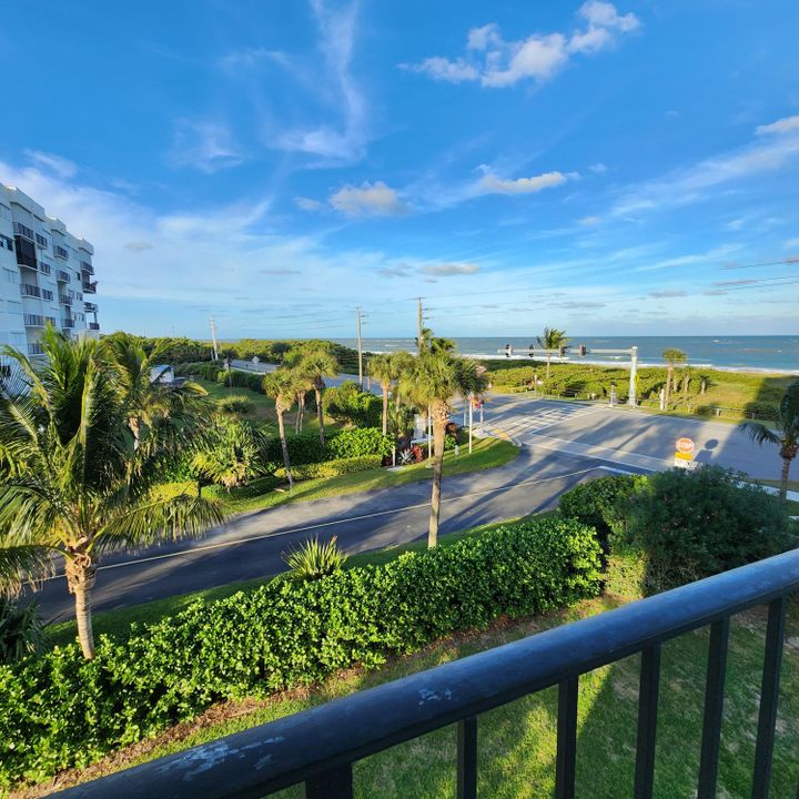 На продажу: $435,000 (2 спален, 2 ванн, 1126 Квадратных фут)