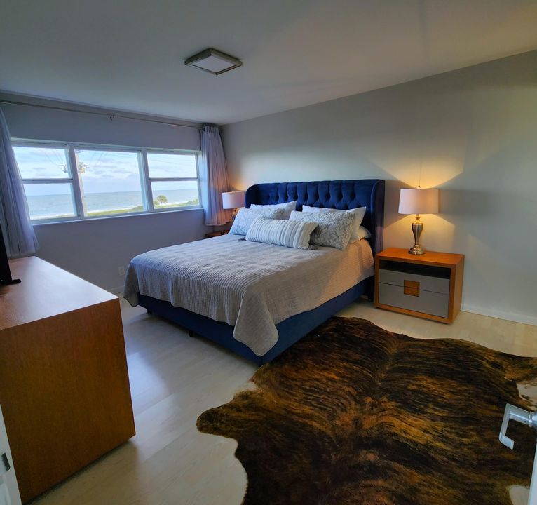 На продажу: $435,000 (2 спален, 2 ванн, 1126 Квадратных фут)