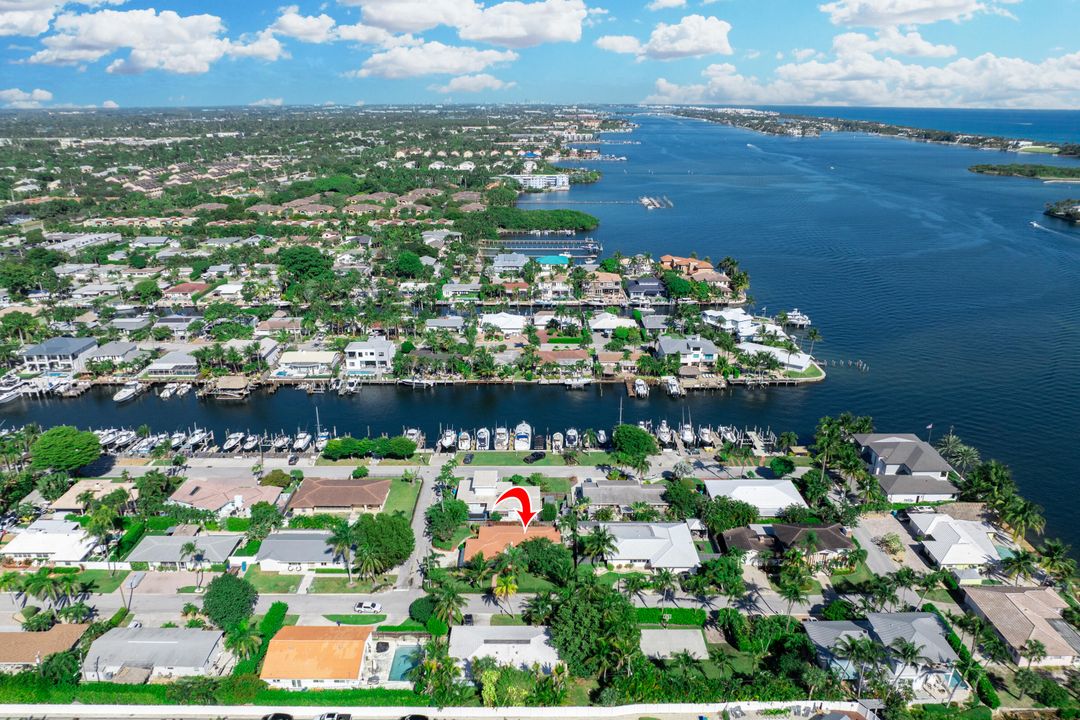 На продажу: $805,000 (3 спален, 2 ванн, 1769 Квадратных фут)