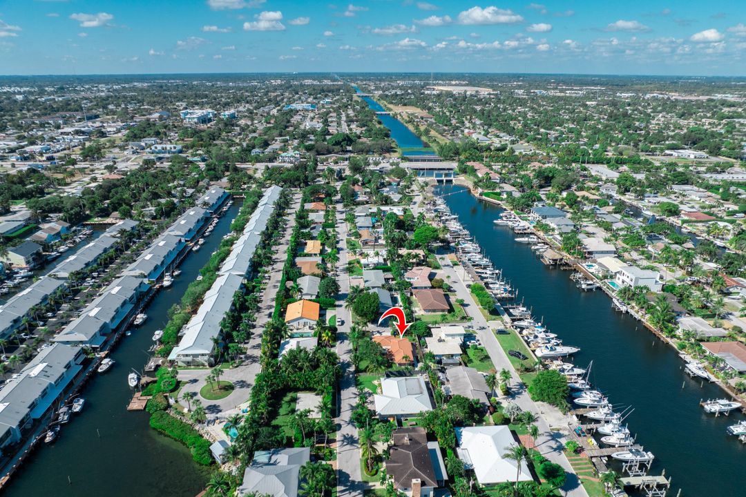 На продажу: $805,000 (3 спален, 2 ванн, 1769 Квадратных фут)