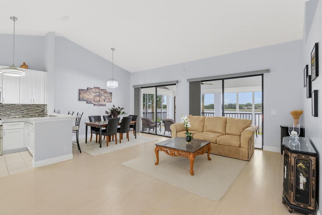 待售: $350,000 (3 贝兹, 2 浴室, 1679 平方英尺)