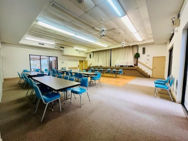 For Sale: $249,000 (2 beds, 2 baths, 1070 Square Feet)