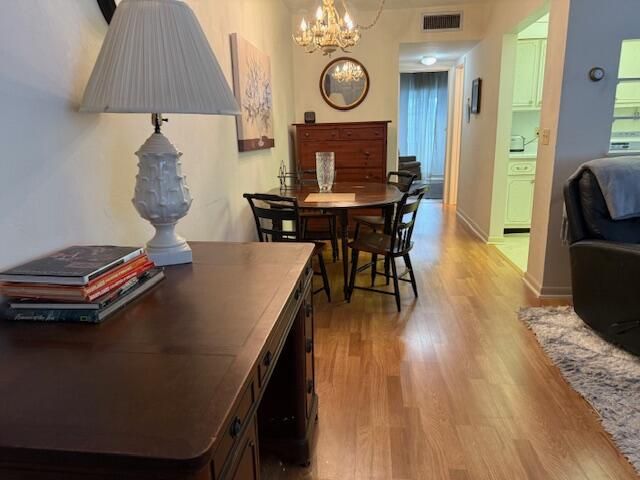 For Sale: $74,900 (1 beds, 1 baths, 612 Square Feet)