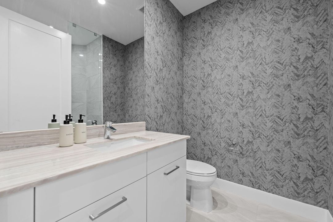 For Sale: $1,479,000 (3 beds, 3 baths, 2927 Square Feet)