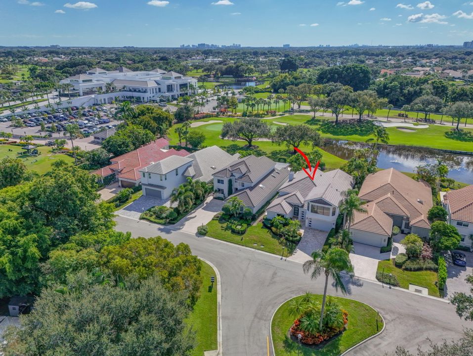 En Venta: $2,749,000 (3 camas, 4 baños, 2996 Pies cuadrados)