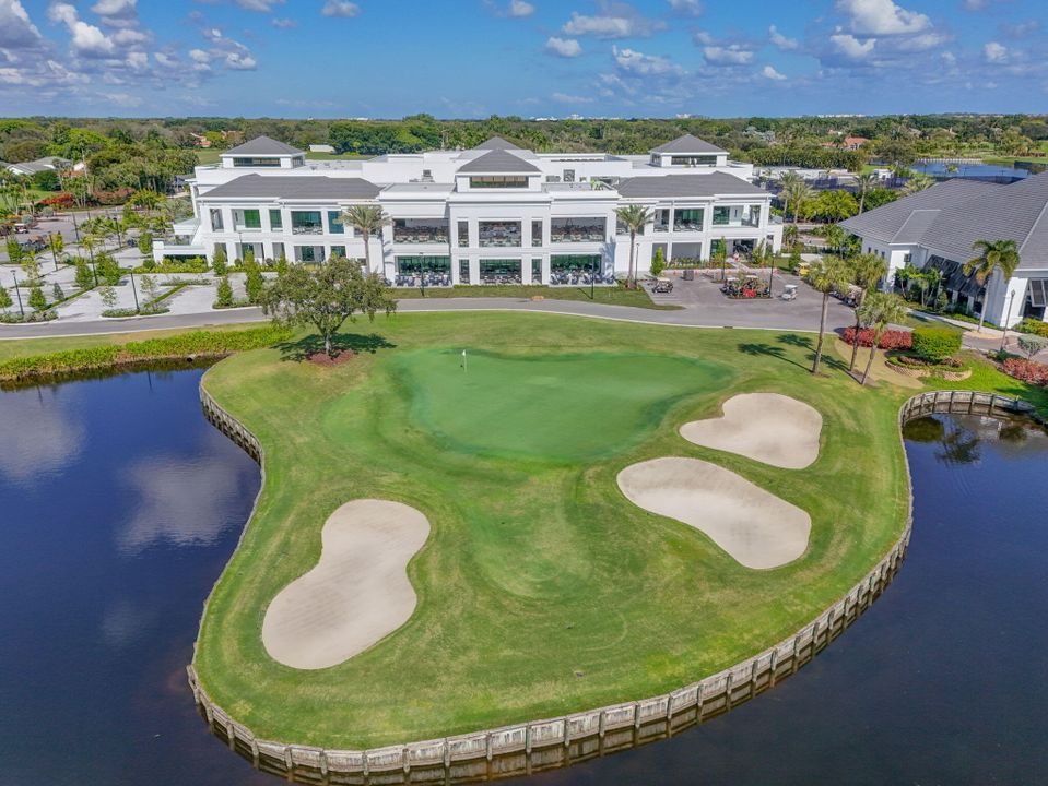 En Venta: $2,749,000 (3 camas, 4 baños, 2996 Pies cuadrados)