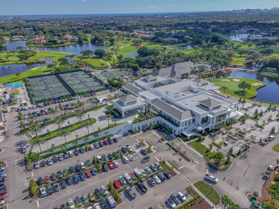 En Venta: $2,749,000 (3 camas, 4 baños, 2996 Pies cuadrados)