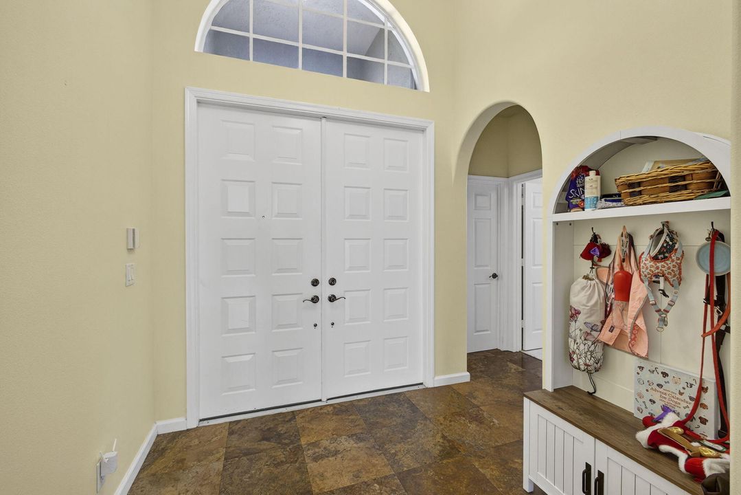 For Sale: $549,000 (3 beds, 2 baths, 1850 Square Feet)