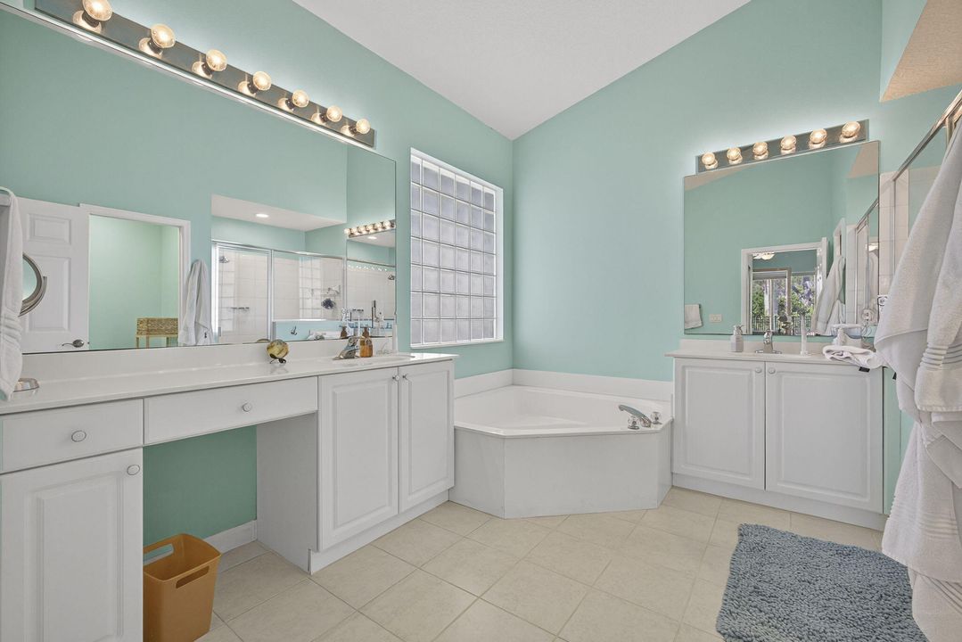 For Sale: $549,000 (3 beds, 2 baths, 1850 Square Feet)