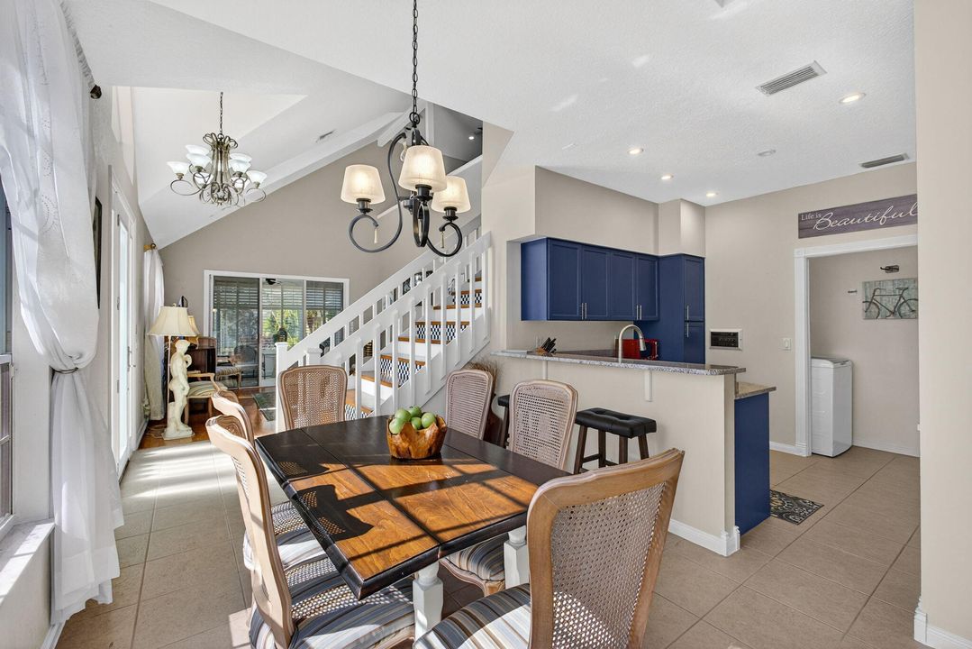 For Sale: $595,000 (2 beds, 2 baths, 1347 Square Feet)