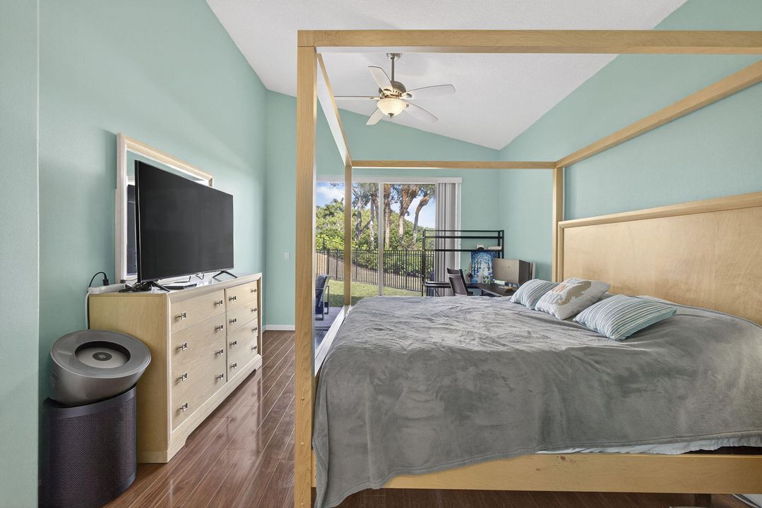 For Sale: $549,000 (3 beds, 2 baths, 1850 Square Feet)