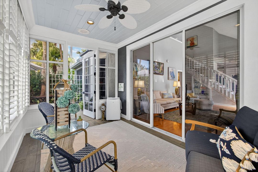 For Sale: $595,000 (2 beds, 2 baths, 1347 Square Feet)