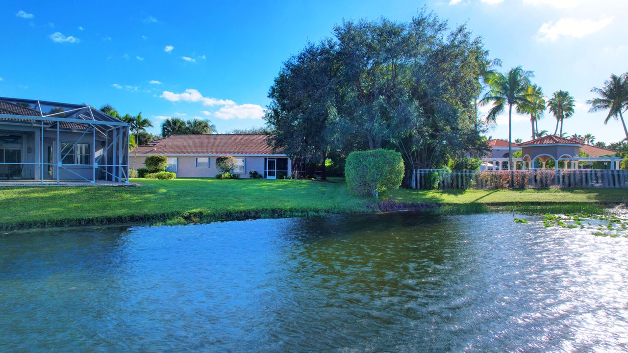 For Sale: $529,000 (3 beds, 2 baths, 1859 Square Feet)