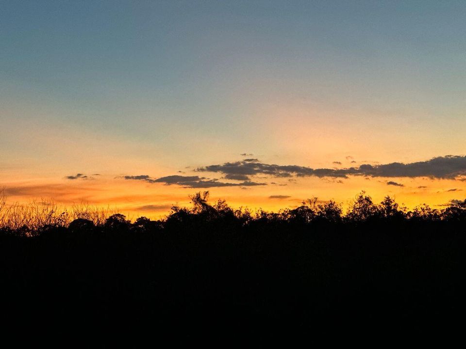 For Sale: $800,000 (3 beds, 2 baths, 2100 Square Feet)