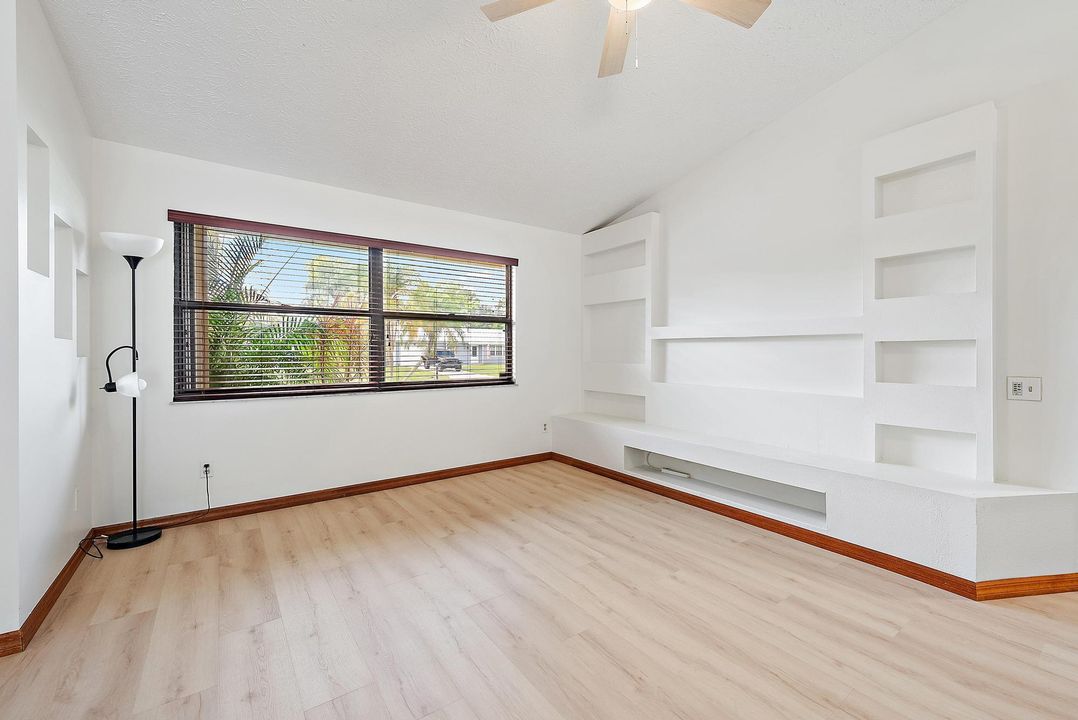 For Rent: $3,000 (3 beds, 2 baths, 1848 Square Feet)