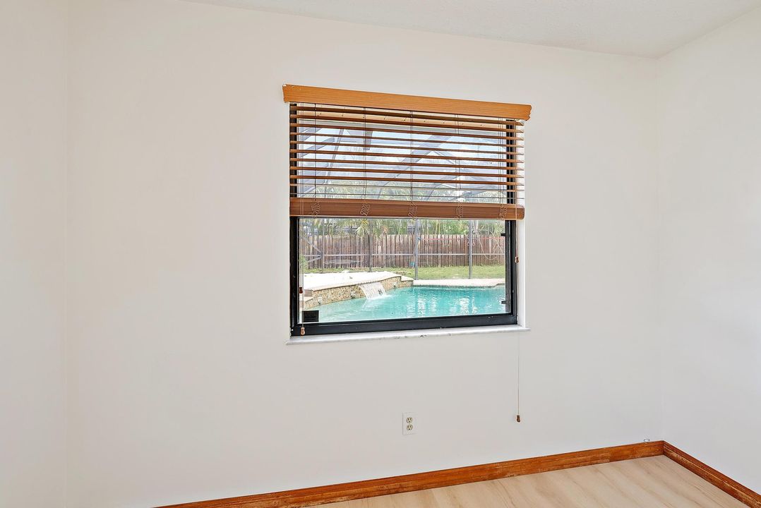 For Rent: $3,000 (3 beds, 2 baths, 1848 Square Feet)