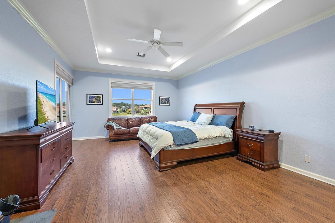 На продажу: $729,000 (5 спален, 4 ванн, 3380 Квадратных фут)