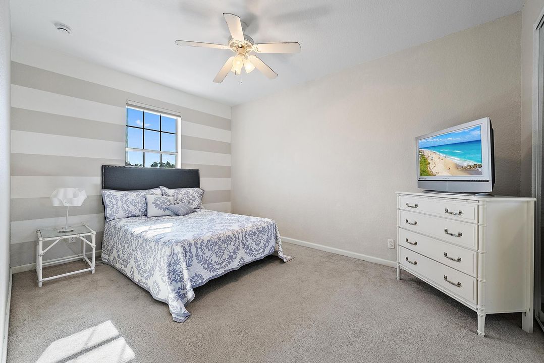 На продажу: $729,000 (5 спален, 4 ванн, 3380 Квадратных фут)