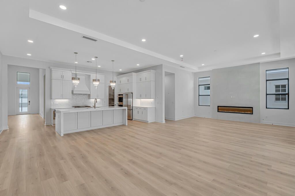 For Sale: $1,639,990 (3 beds, 4 baths, 2998 Square Feet)