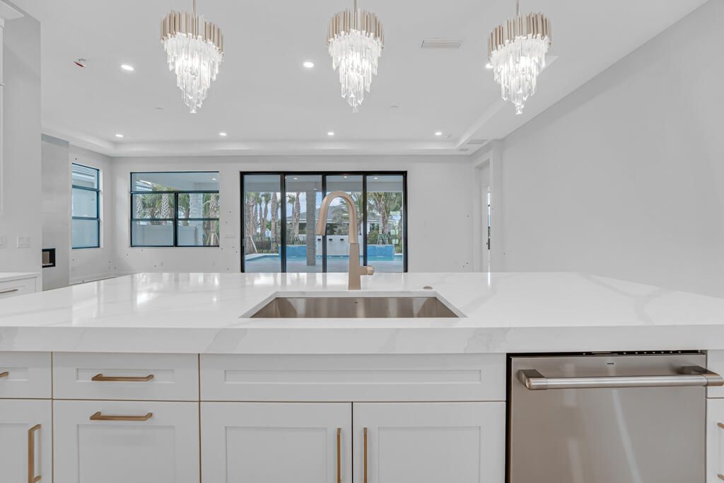 For Sale: $1,639,990 (3 beds, 4 baths, 2998 Square Feet)