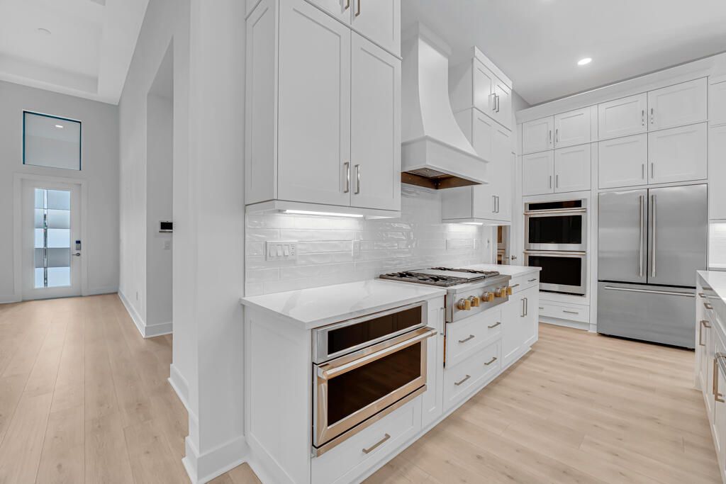 For Sale: $1,639,990 (3 beds, 4 baths, 2998 Square Feet)