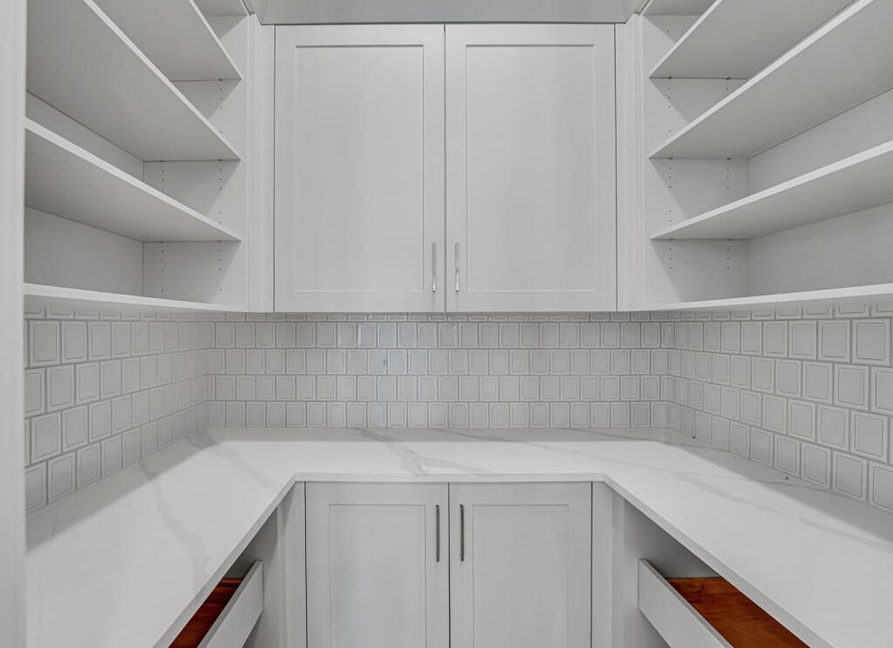 For Sale: $1,639,990 (3 beds, 4 baths, 2998 Square Feet)