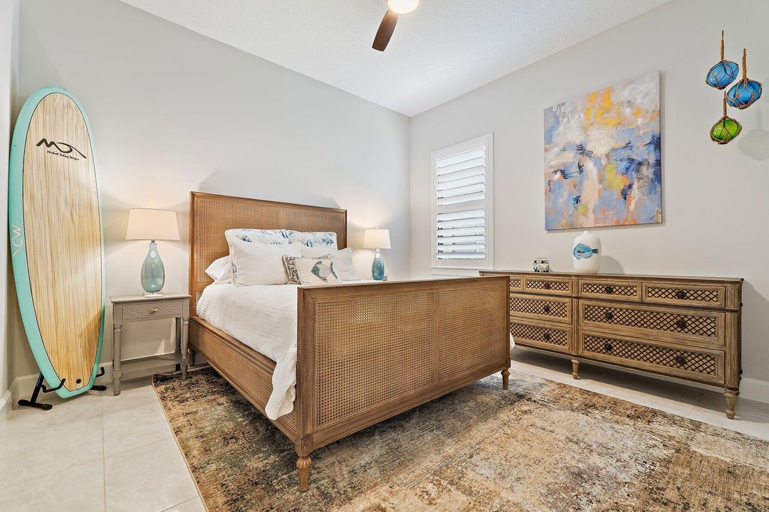 На продажу: $2,595,000 (4 спален, 4 ванн, 3919 Квадратных фут)