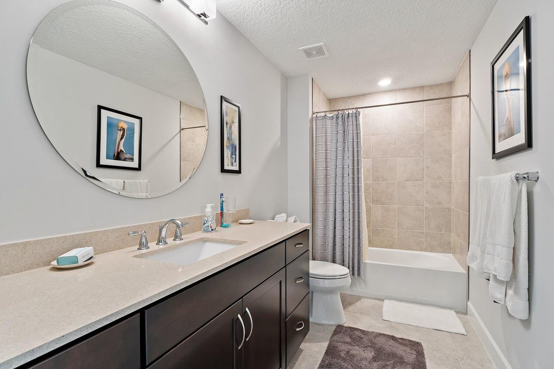 На продажу: $2,595,000 (4 спален, 4 ванн, 3919 Квадратных фут)