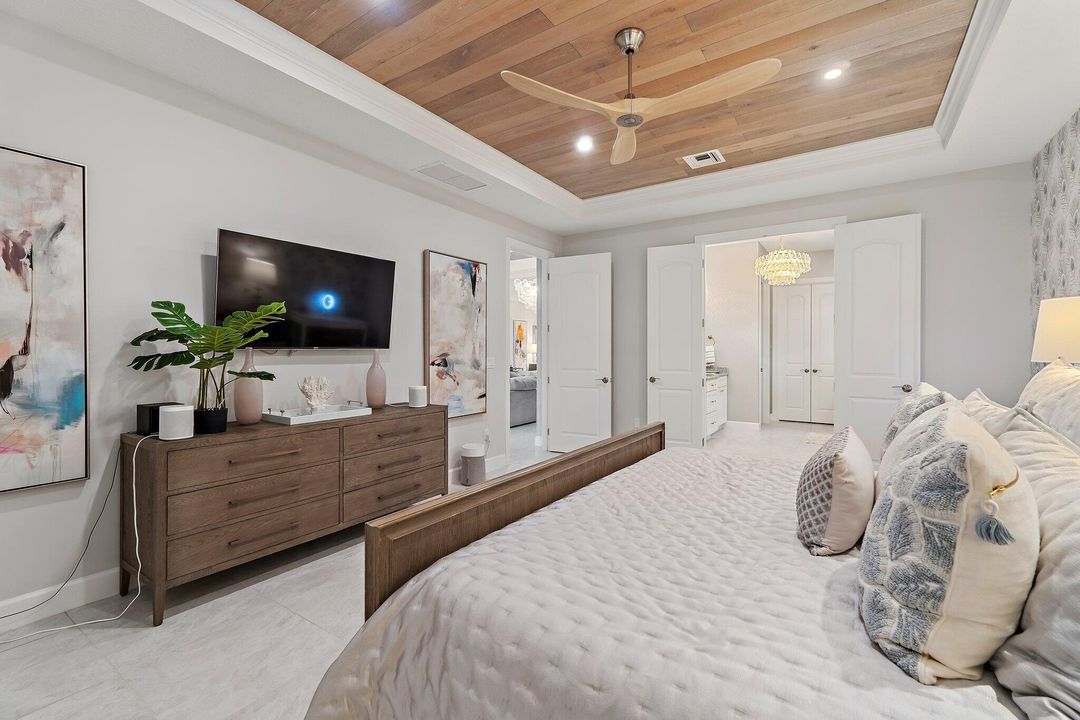 На продажу: $2,595,000 (4 спален, 4 ванн, 3919 Квадратных фут)