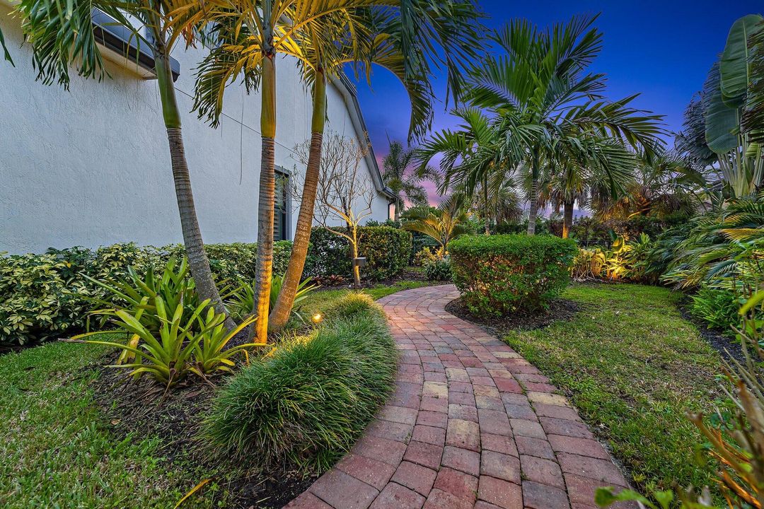 На продажу: $2,595,000 (4 спален, 4 ванн, 3919 Квадратных фут)