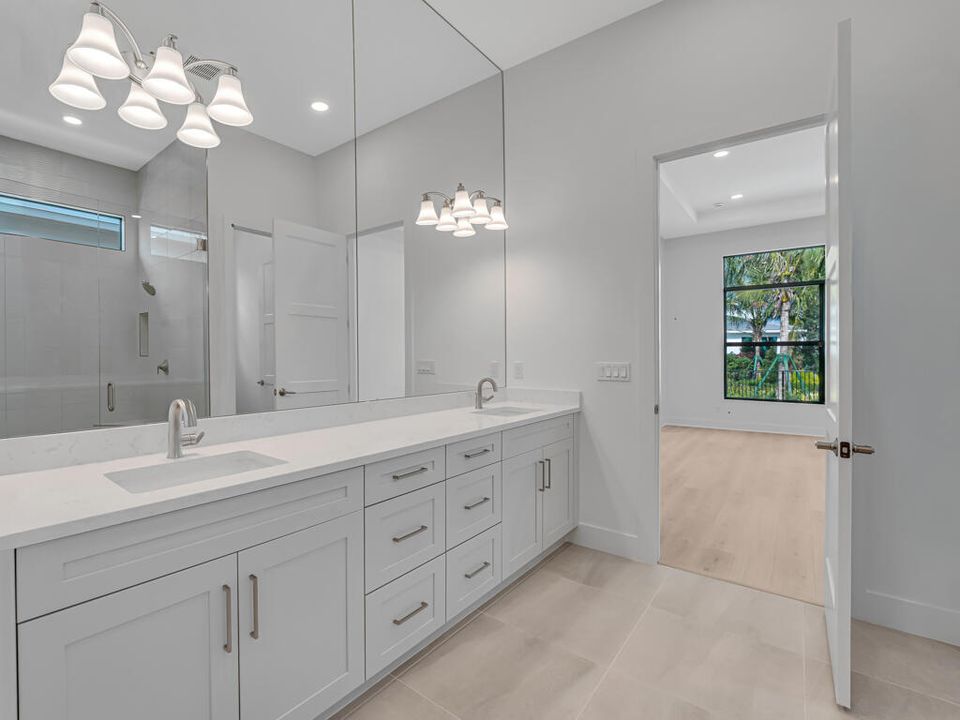 For Sale: $1,639,990 (3 beds, 4 baths, 2998 Square Feet)