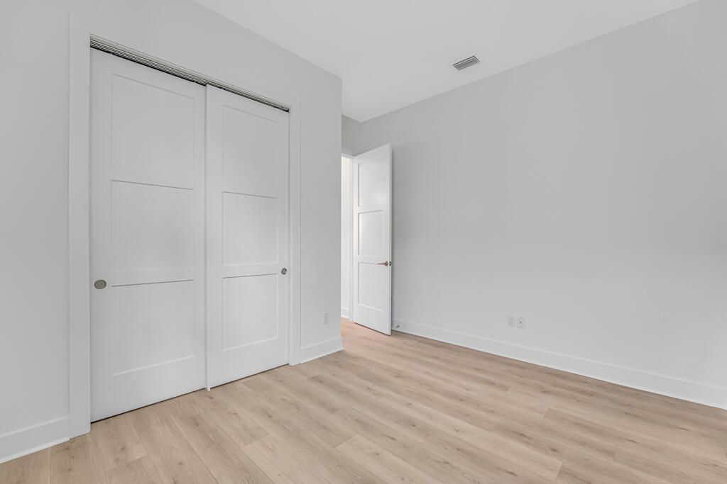 For Sale: $1,639,990 (3 beds, 4 baths, 2998 Square Feet)