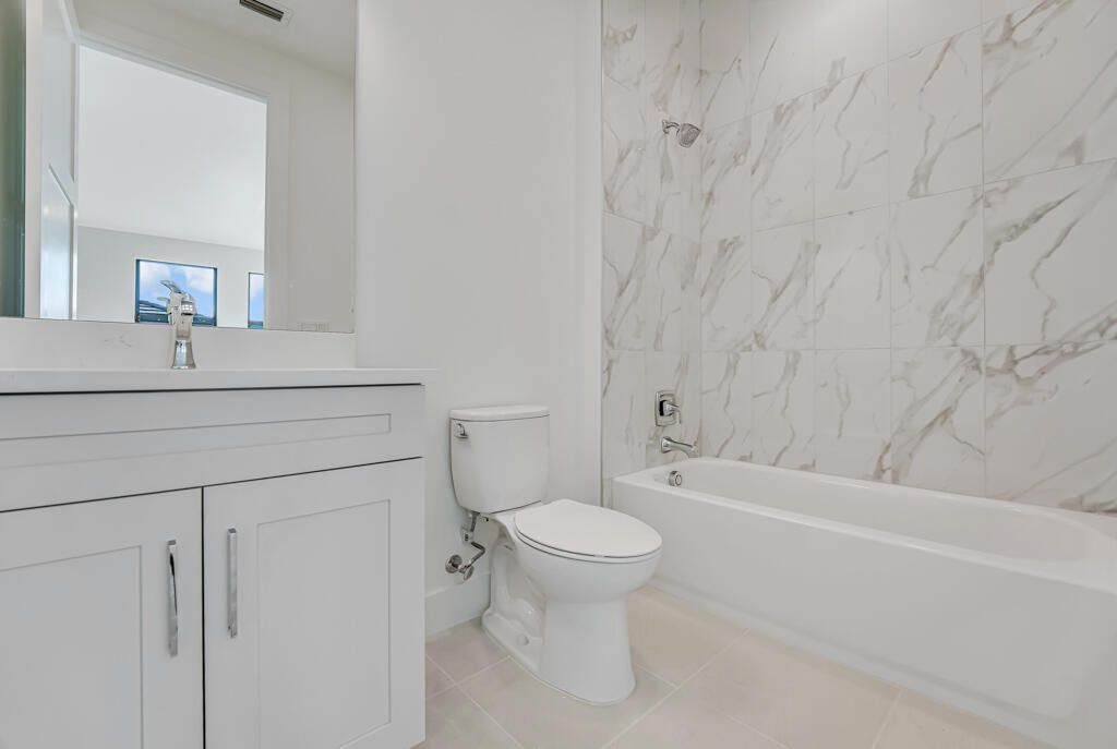 For Sale: $1,639,990 (3 beds, 4 baths, 2998 Square Feet)