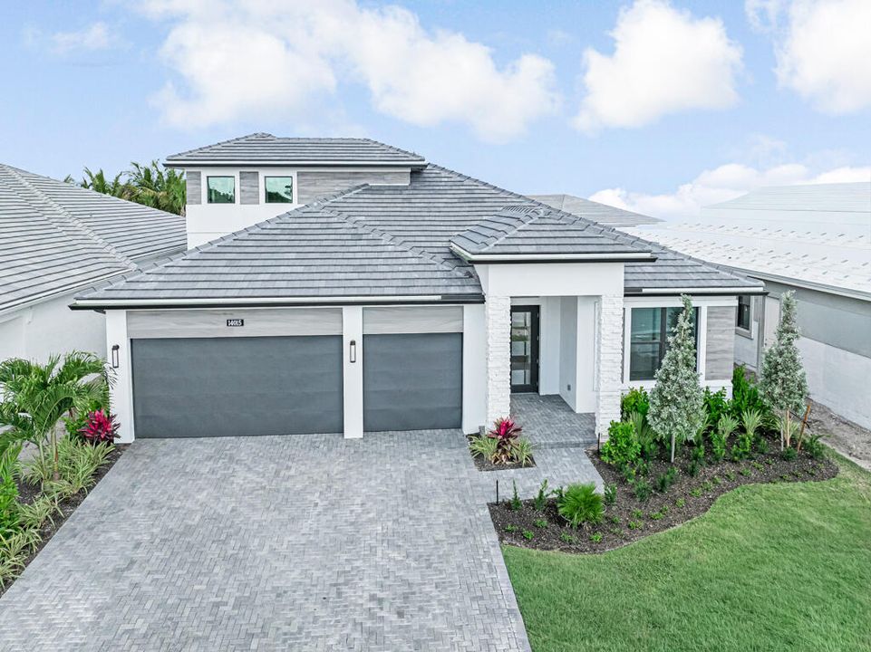 For Sale: $1,639,990 (3 beds, 4 baths, 2998 Square Feet)