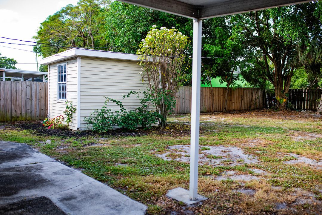 待售: $335,000 (2 贝兹, 1 浴室, 940 平方英尺)