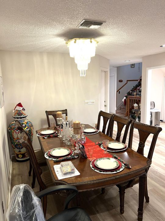 For Sale: $499,987 (3 beds, 2 baths, 1819 Square Feet)