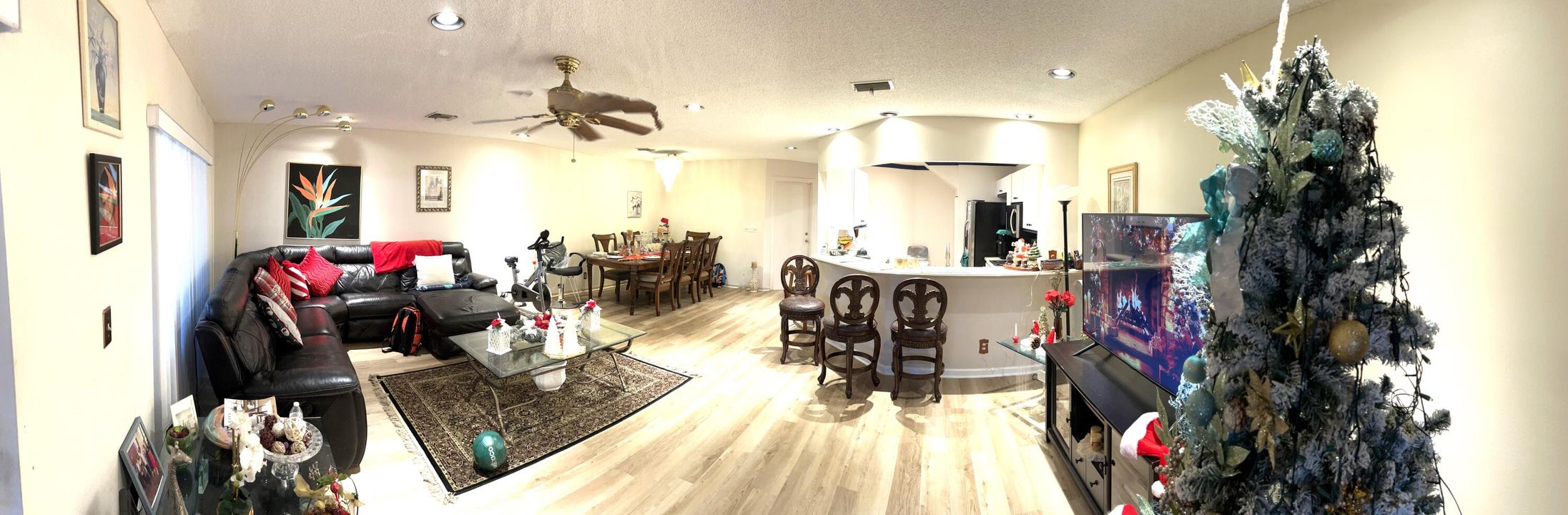 For Sale: $499,987 (3 beds, 2 baths, 1819 Square Feet)