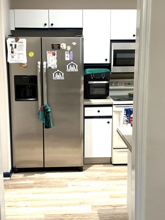 For Sale: $499,987 (3 beds, 2 baths, 1819 Square Feet)