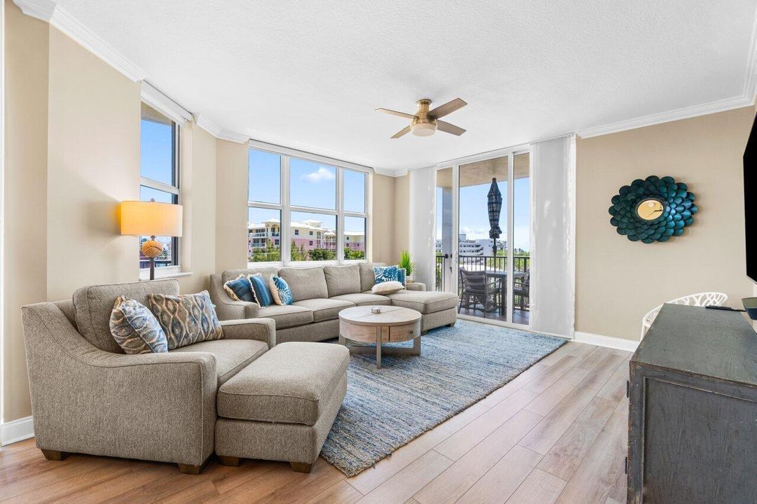 For Sale: $840,000 (3 beds, 2 baths, 1751 Square Feet)