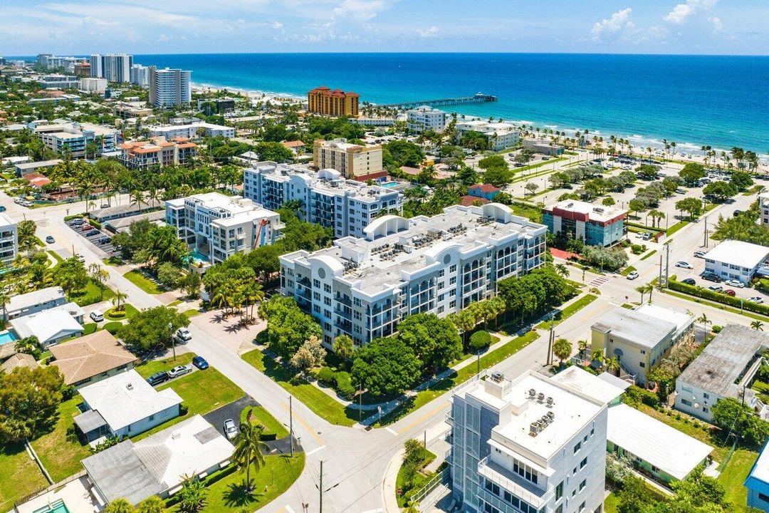 For Sale: $840,000 (3 beds, 2 baths, 1751 Square Feet)