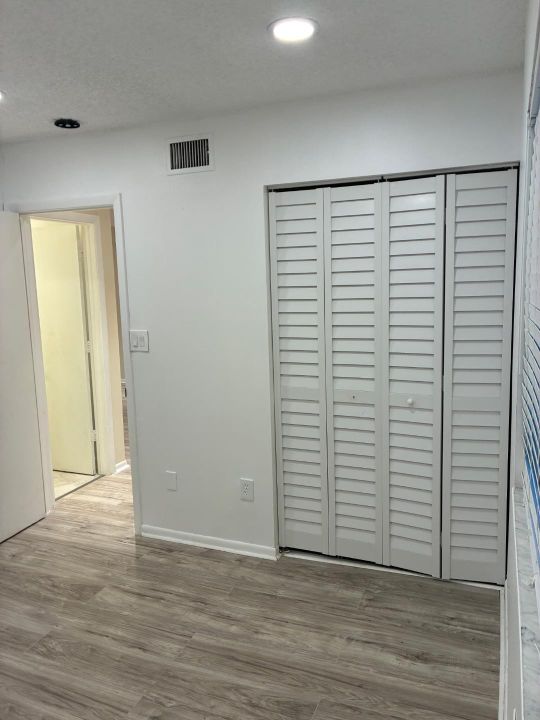 For Sale: $175,000 (2 beds, 2 baths, 775 Square Feet)