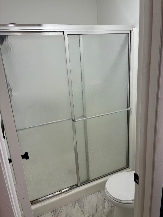 For Sale: $175,000 (2 beds, 2 baths, 775 Square Feet)