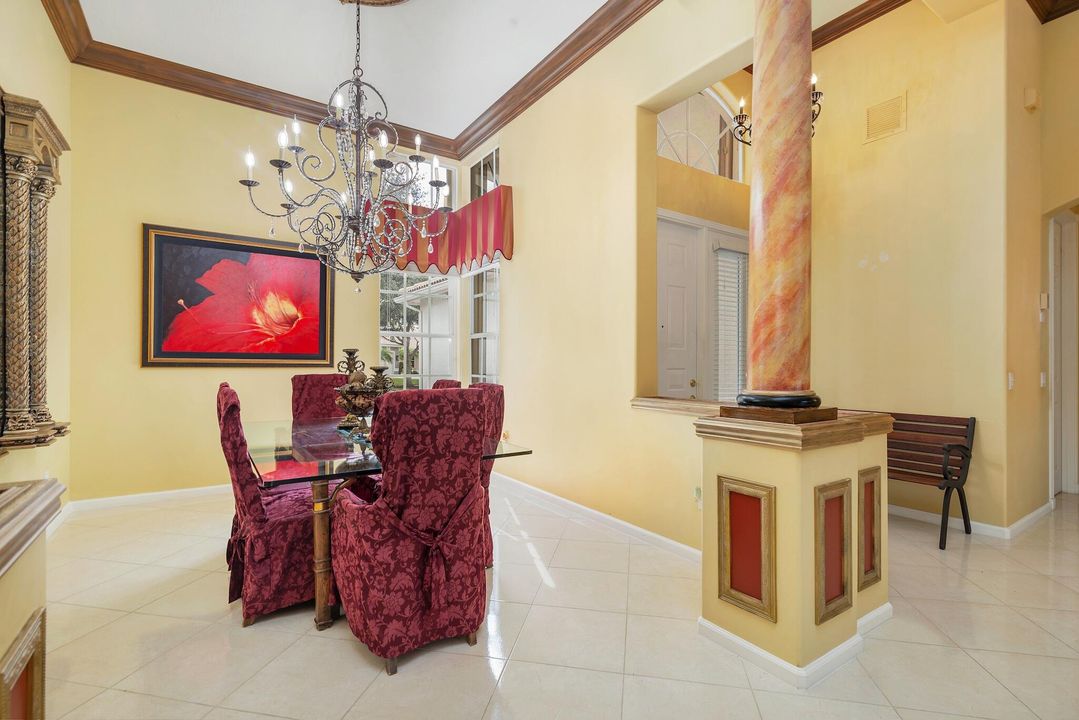 For Sale: $570,000 (3 beds, 2 baths, 2536 Square Feet)