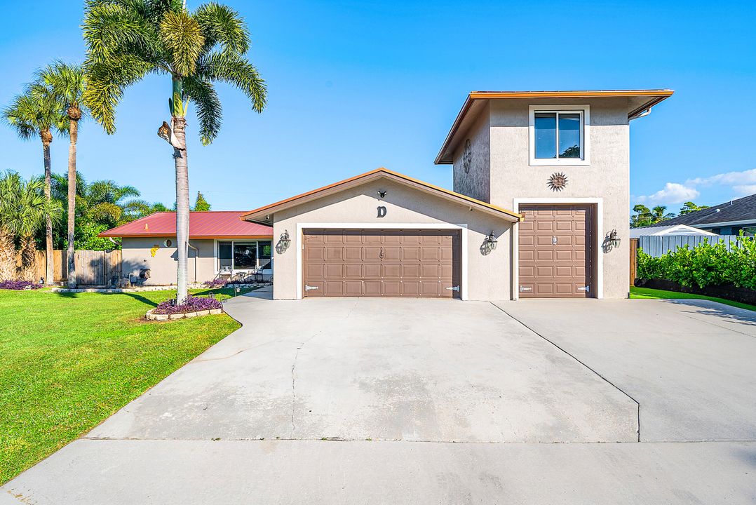 For Sale: $824,099 (3 beds, 2 baths, 1777 Square Feet)