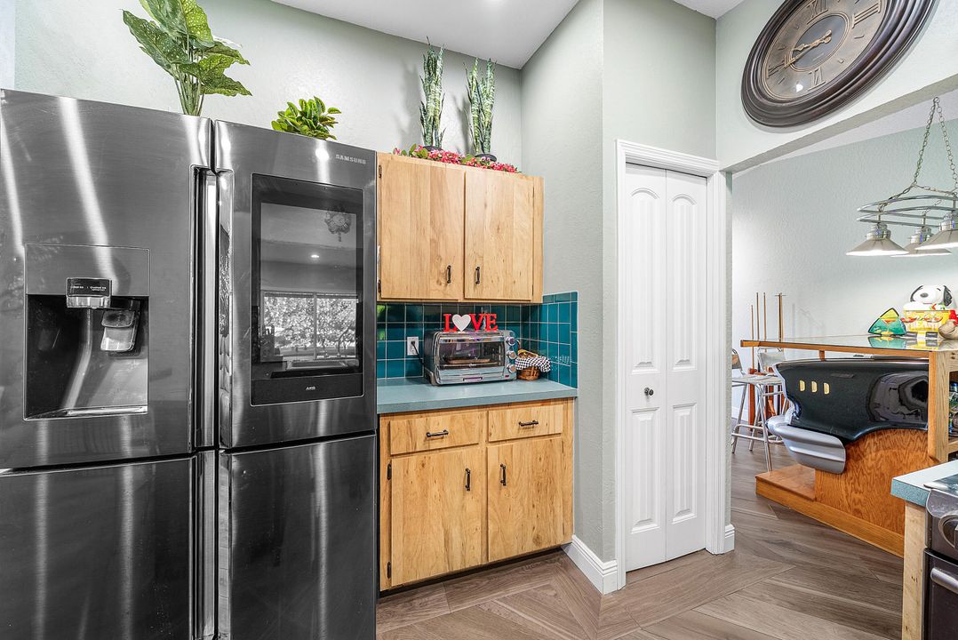 For Sale: $824,099 (3 beds, 2 baths, 1777 Square Feet)