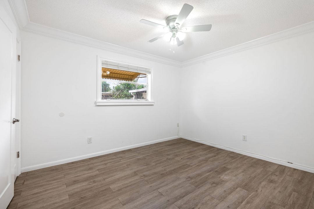 For Rent: $1,880 (2 beds, 1 baths, 950 Square Feet)