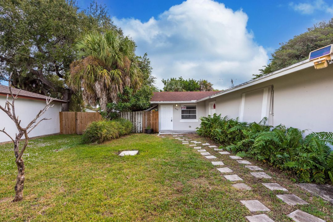 For Rent: $1,880 (2 beds, 1 baths, 950 Square Feet)