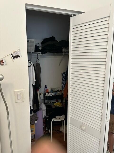 For Sale: $370,000 (3 beds, 2 baths, 1150 Square Feet)